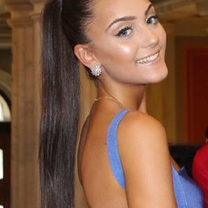 Meet your Posher, Charlotte